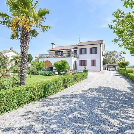 2 Bedroom Cozy In Apartment *