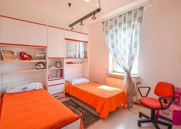 2 Bedroom Cozy In غرادو