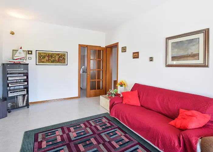 2 Bedroom Cozy In شقة *