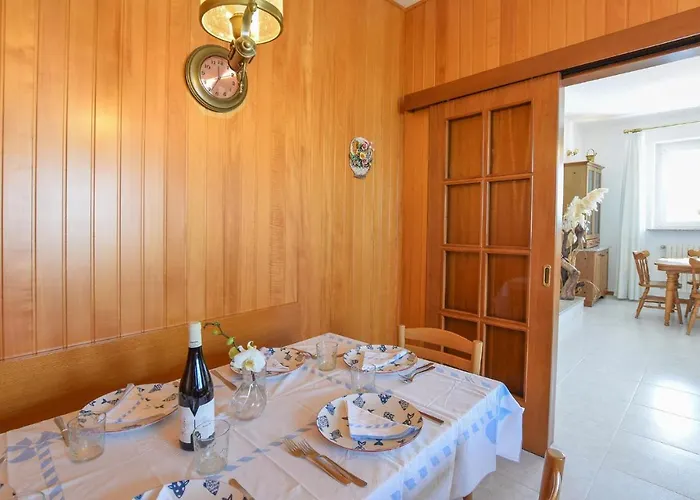 2 Bedroom Cozy In Grado