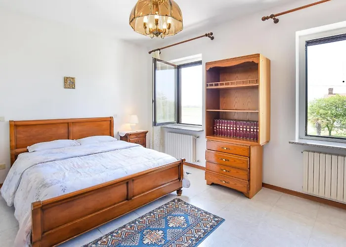 Apartman 2 Bedroom Cozy In Grado